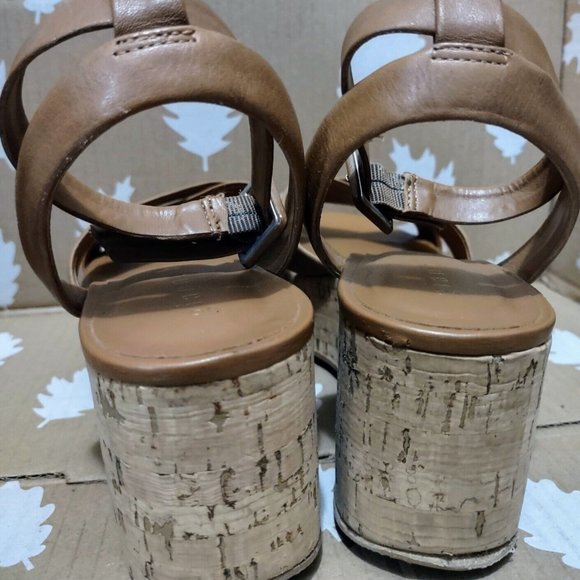 Gianni Bini "Zeeah" Cork Wedge Sandal Camel Tan Platform Heels 8M - Picture 10 of 11
